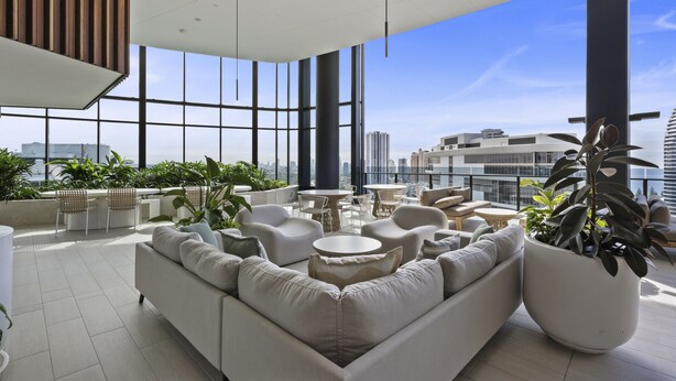Unclassified image, 1 of 34, button - Broadbeach Casino Private Apartment GCLR (Broadbeach)
