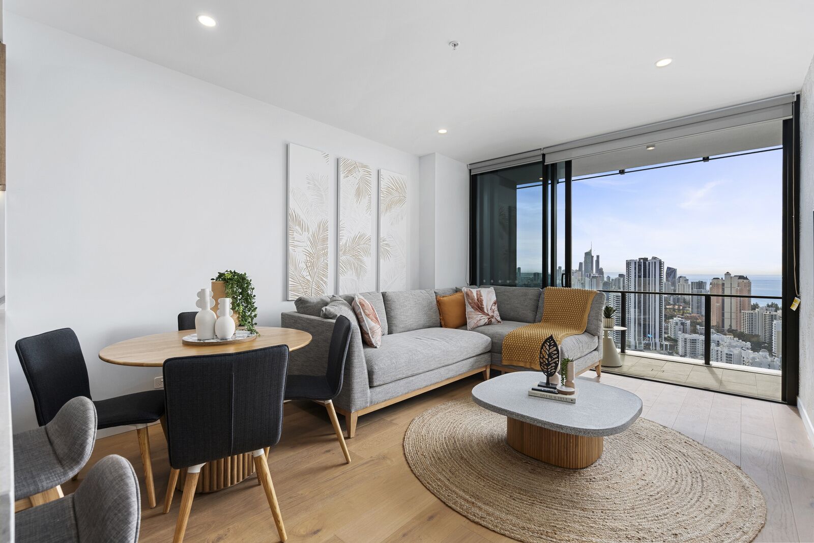 Broadbeach Casino Private Apartments - GCLR