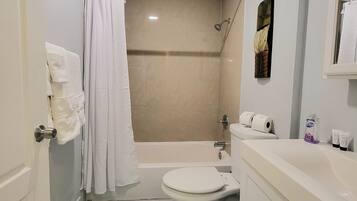 Apartemen Comfort | Kamar mandi