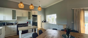 Beach Break Guest Houses and Villas