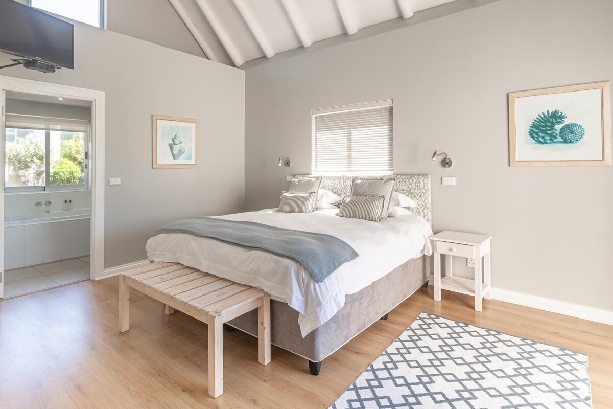 Comfort Twin Room