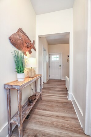 Interior - Coastal Downtown Cottage near Historic Downtown Wilmington, NC (Wilmington)