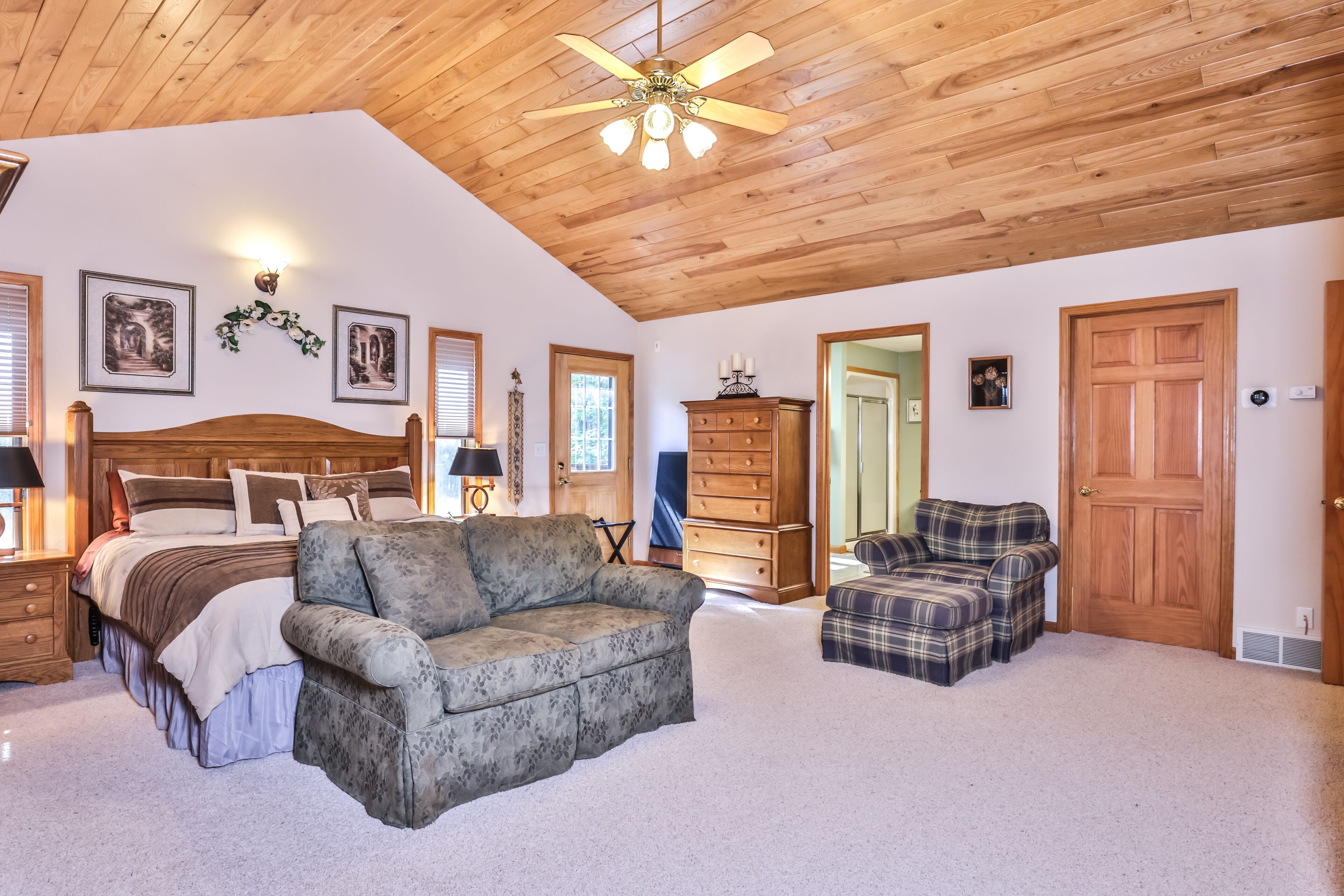 3 chambres, Wi-Fi gratuit, draps fournis