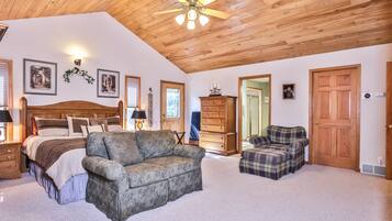 3 bedrooms, free WiFi, bed sheets