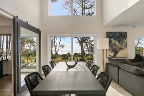 Dining - Anchor Bay Getaway | Ocean View, Hot Tub & Fire Pit (Gualala)