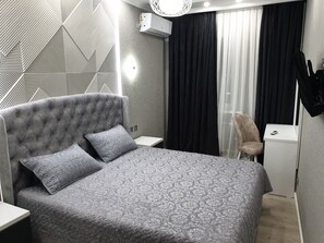 2 chambres, bureau, fer et planche à repasser, Wi-Fi gratuit