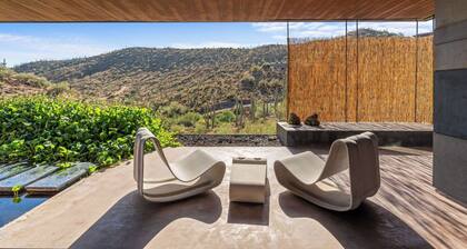 Cave Creek - Mountain Views, Hot Tub & Fire Pit