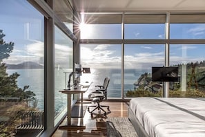 2 bedrooms, desk, travel crib, WiFi