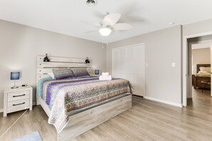 Unclassified image, 3 of 48, button