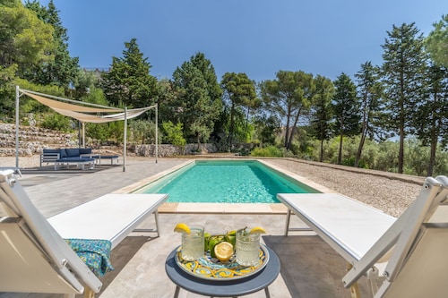 Villa Pica - Brand new vacation villa with private pool in Avola Antica, Sicily