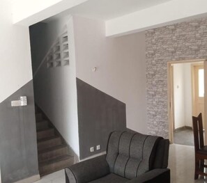 Living area - Stay.Plus Pirates Beach Apartment (Mombasa)