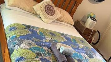 1 bedroom, desk, iron/ironing board, free WiFi