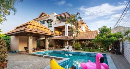 Phuket Seaview 3-Bedroom Pool Villa By Angel Pool Villa Phuket