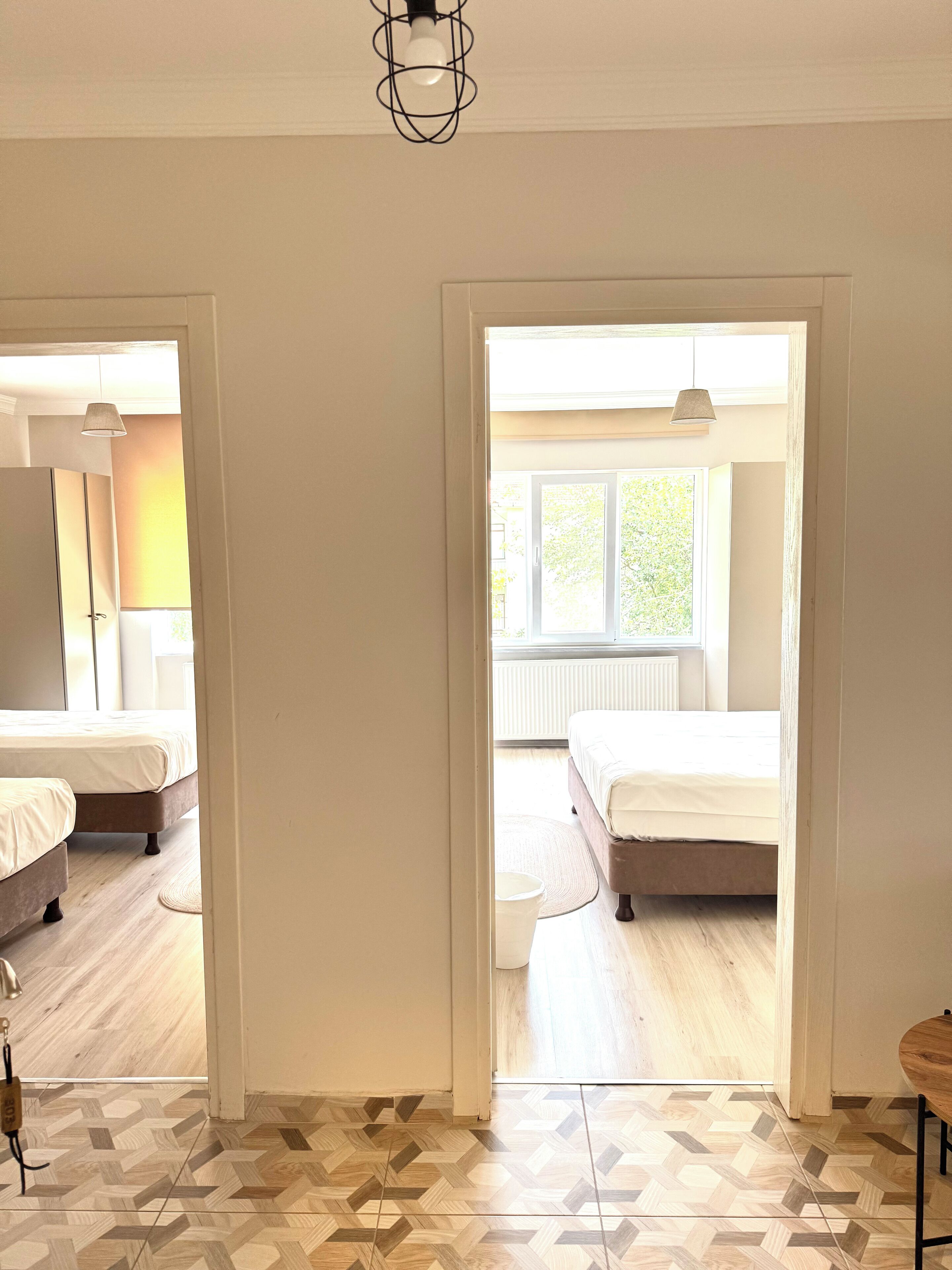 Grand Suite | Premium bedding, minibar, desk, soundproofing