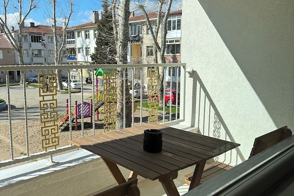 Habitació doble Deluxe | Roba de llit d'alta qualitat, minibar i escriptori