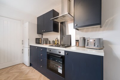 Adom Home Away From Home By Jesouth