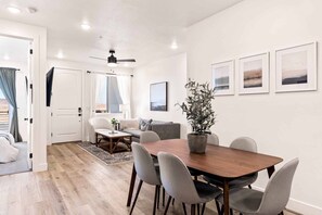 Condo, 3 Bedrooms | Dining