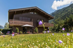 Exterior - Apartment Cry - Alpes Agency - Central Chamonix - Sleeps 2-4 (Chamonix-Mont-Blanc)