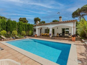 Pool - Florencia by Interhome (Pals)
