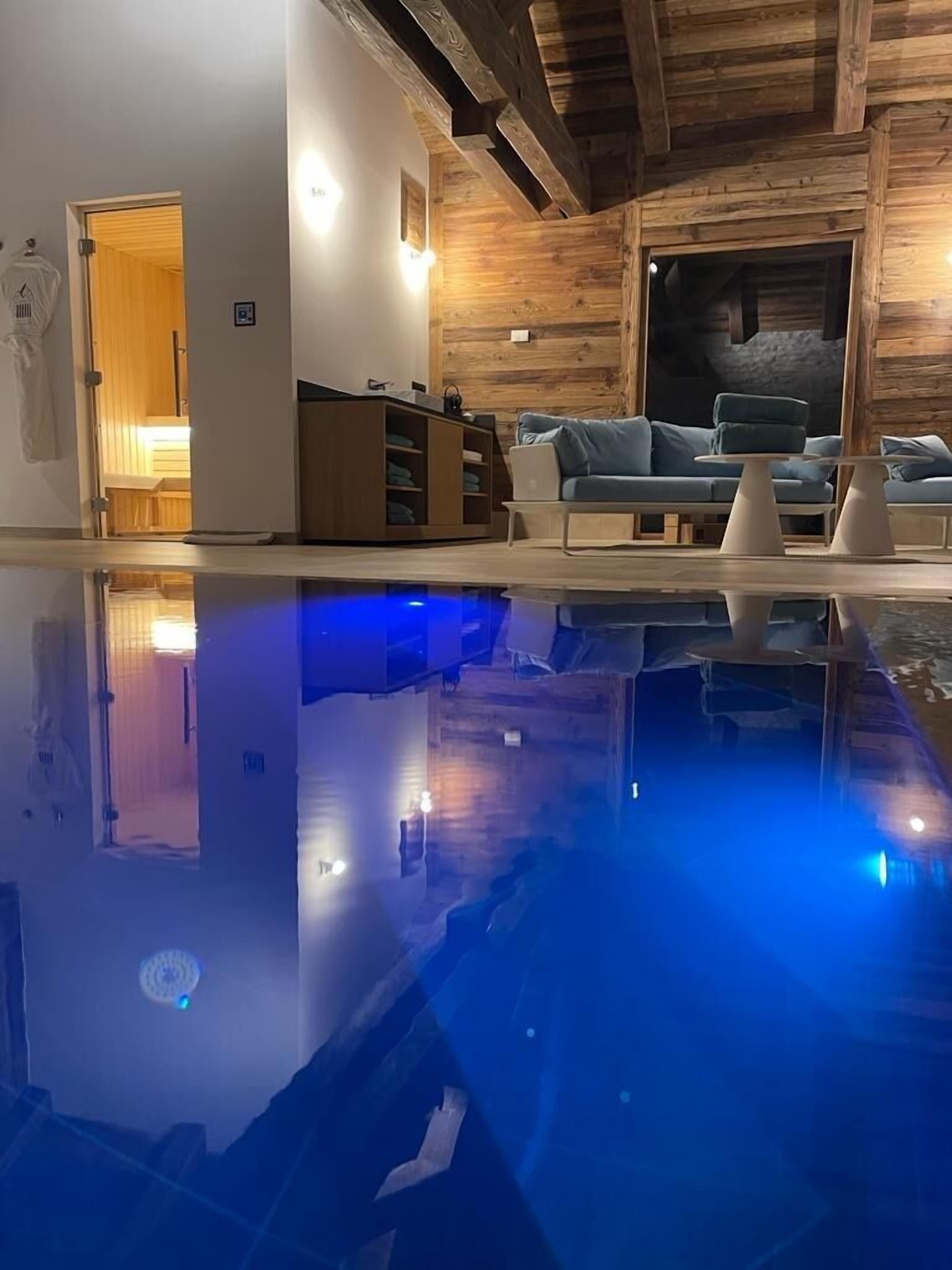 Piscina coberta i piscina climatitzada 