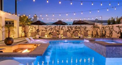 Desert Skyline | Luxury Pool + Sunken Firepit Area