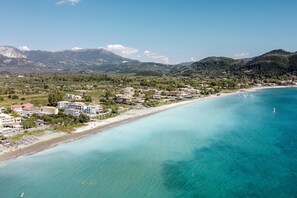 Beach nearby - Holiday Apartment 'Apostolos Apartment 1' Next to Beach with Wi-Fi (Lefkada)