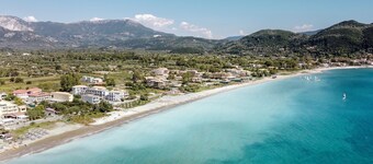 Holiday Apartment 'Apostolos Apartment 1' Next to Beach with Wi-Fi