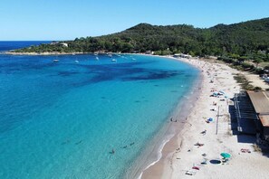 Beach nearby - Villa 'Gecko' with Sea View, Wi-Fi and Air Conditioning (SARI SOLENZARA)