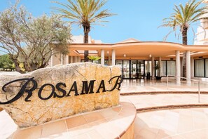 Front of property - Rosamar Ibiza Hotel (Sant Josep de sa Talaia)