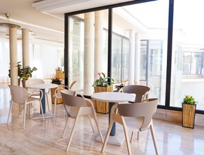 Interior - Rosamar Ibiza Hotel (Sant Josep de sa Talaia)