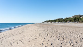 Vlak bij het strand