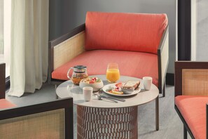 Daily buffet breakfast for a fee - OKKO Hotels Paris la Défense (Nanterre)