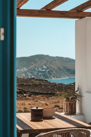 Superior Loft | Terrace/patio - Anemela Villas and Suites Mykonos (Mykonos)