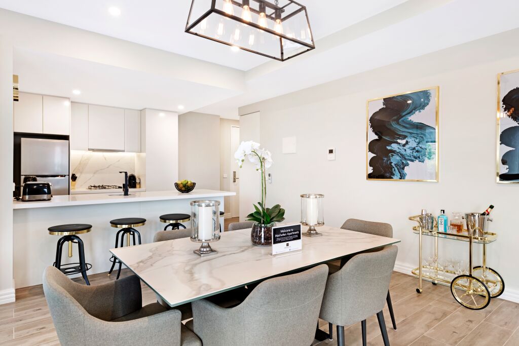 Short Stay 2 Bedroom Standard Manhattan Glen Iris — image 13