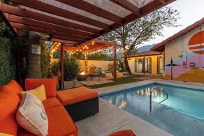 Outdoor pool - Stylish Oasis with Pool and Hot Tub (Palm Springs)