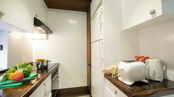Appartement Familial, plusieurs chambres (Melide On The Lake) | Cuisine privée