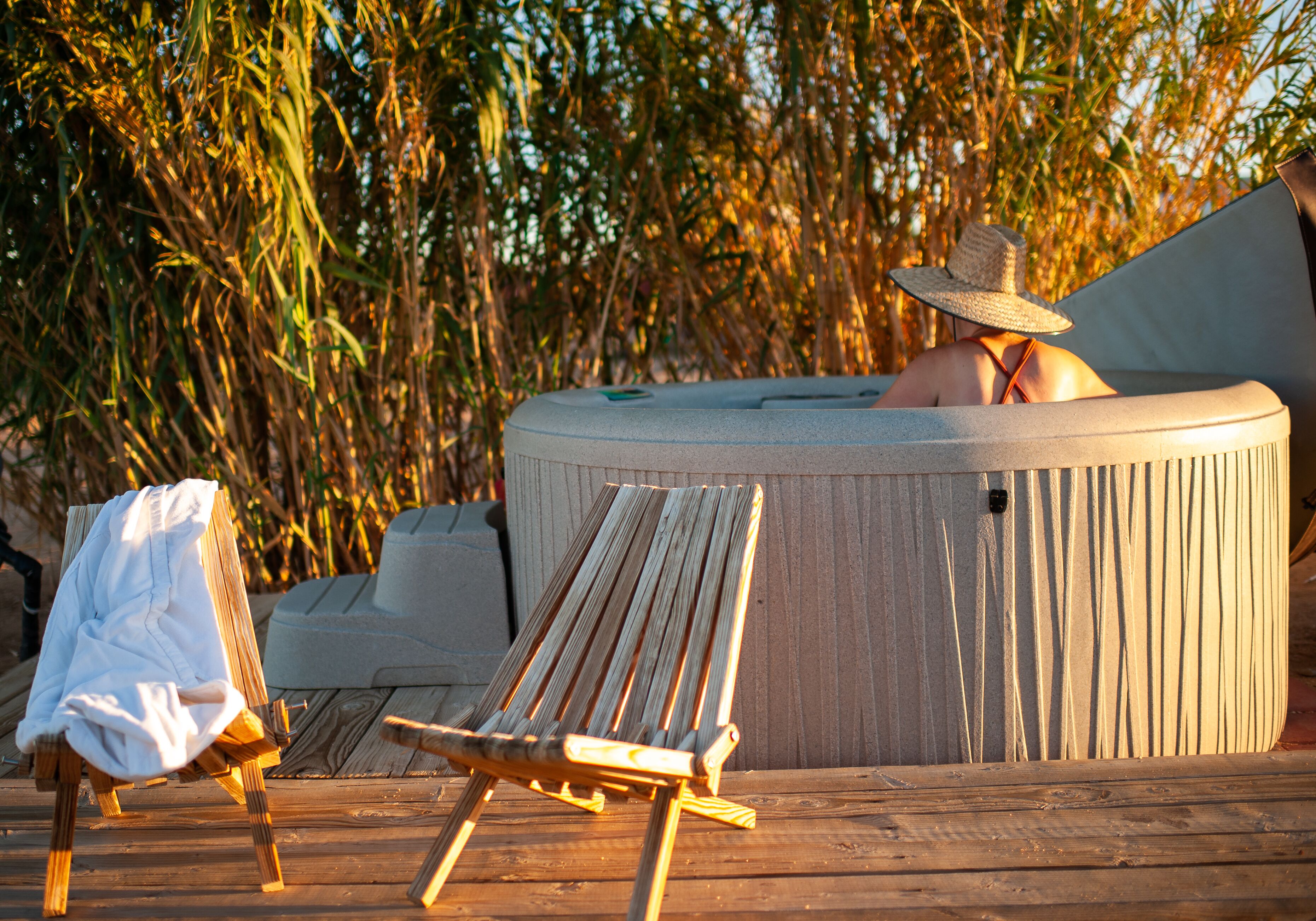 Bain à remous extérieur