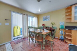 Interior - View of Mission Bay plus A/C, pets, and parking (San Diego)