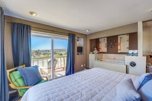 3 chambres, bureau, fer et planche à repasser, Wi-Fi gratuit