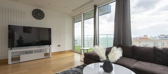 Luxury Apartment - City of London - Sleeps 4