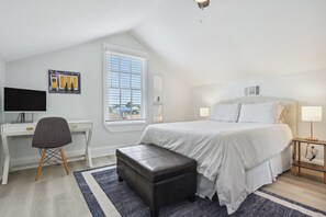 2 bedrooms, desk, iron/ironing board, travel crib