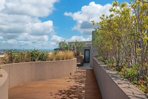 Apartment (2 Bedrooms) | Interior - 105 On KOI (Ballito)