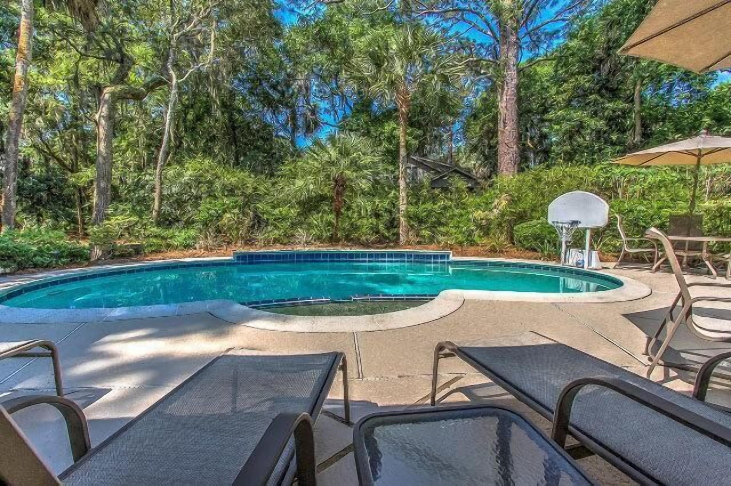 Charming & spacious 6-Bdrm home w/ Private Pool & Spa, just steps to Beach