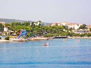 Beach - Apartment Irena (Supetar)