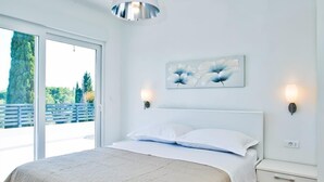 Villa | 3 soverom, strykejern/-brett og wi-fi (inkludert)