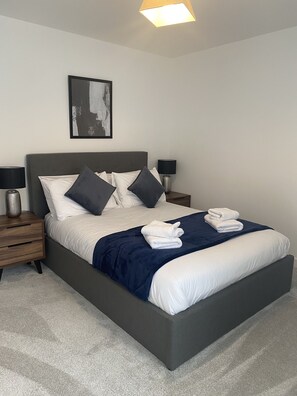 2 bedrooms, Internet