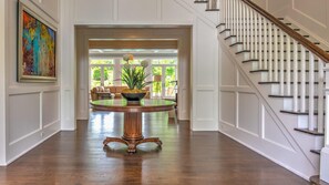 House, Multiple Beds (Bridgehampton Gem) | Living room | TV, fireplace, stereo - Bridgehampton Gem (Bridgehampton)
