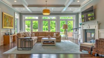 House, Multiple Beds (Bridgehampton Gem) | Living room | TV, fireplace, stereo