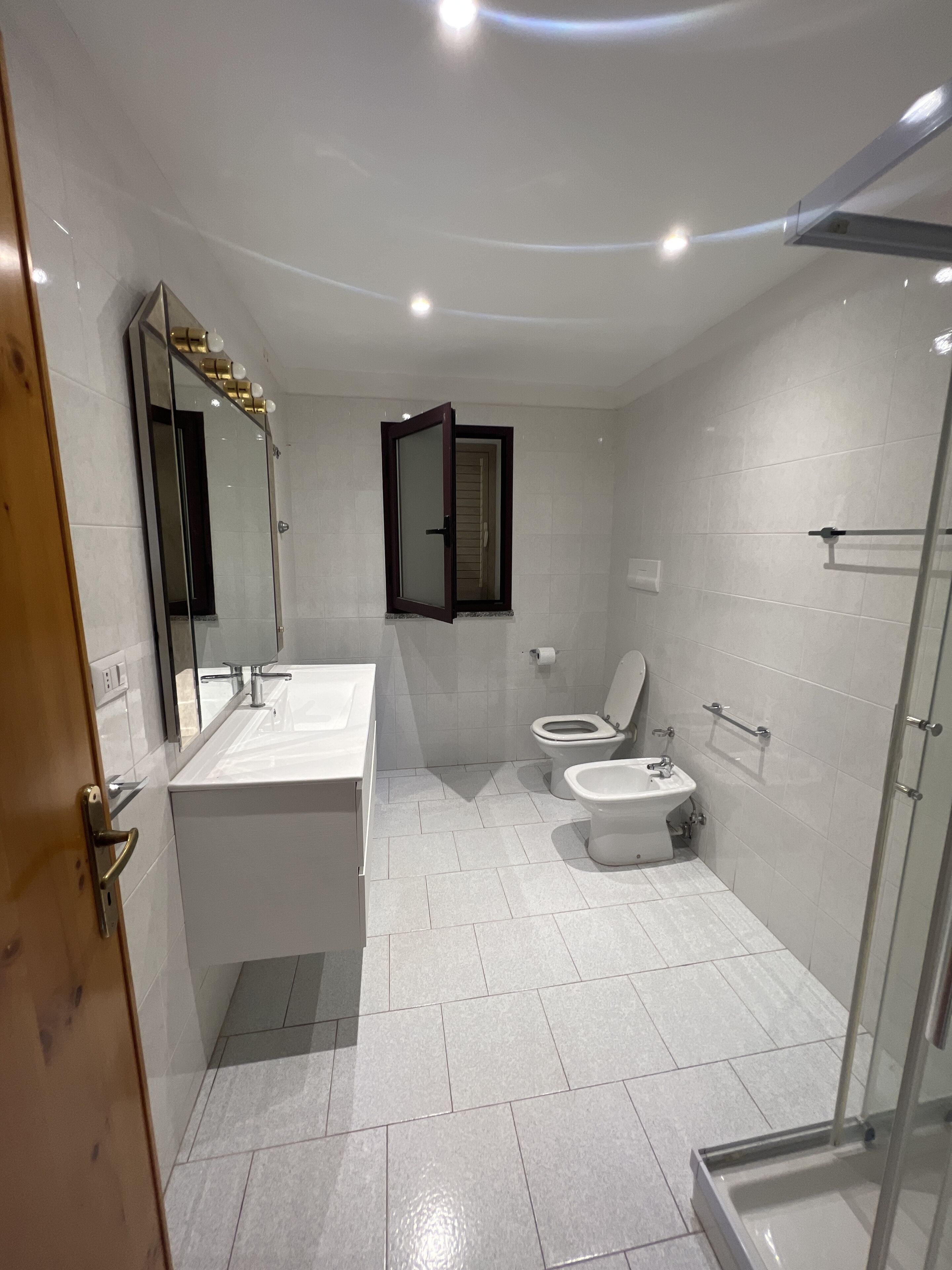 Dusche, Bidet