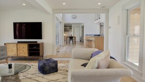 獨棟房屋, 多張床 (Three Stokes) | 客廳